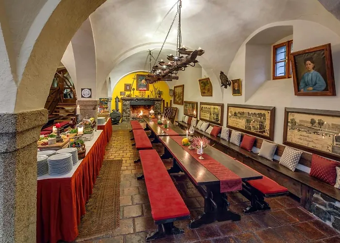 Farma Michael Na Tvrzi Nedvezi Netvorice