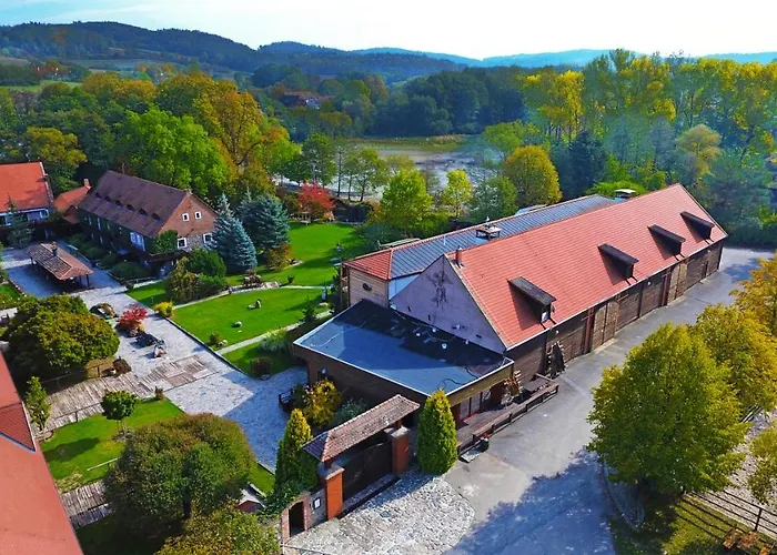 Farma Michael Na Tvrzi Nedvezi Resort Netvorice