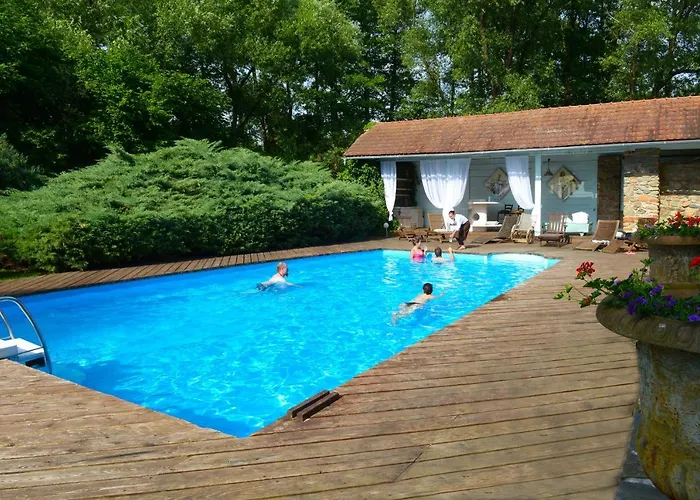 Farma Michael Na Tvrzi Nedvezi Resort Netvorice